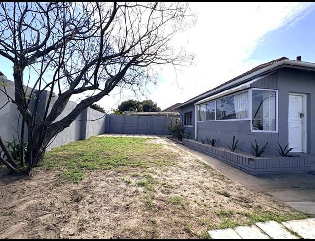 3 BEDROOM HOUSE FOR SALE IN SOUTHFIELD